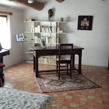 別荘 Maison Provencale Authentique, Avec Piscine Privee Revest-Saint-Martin